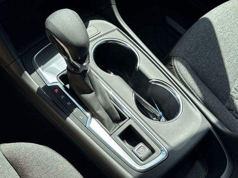 Used 2024 Chevrolet Equinox LT w/ LPO, Floor Liner Package image 26