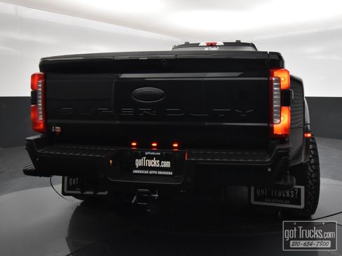 Used 2026 Ford F450 Lariat AWD/4WD image 6