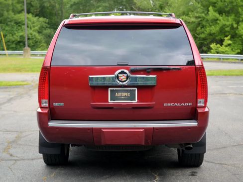 Used 2010 Cadillac Escalade Luxury AWD/4WD image 48