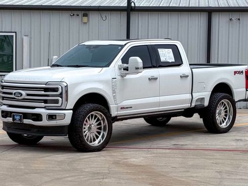 Used 2026 Ford F250 Platinum w/ Platinum Plus Package AWD/4WD image 1