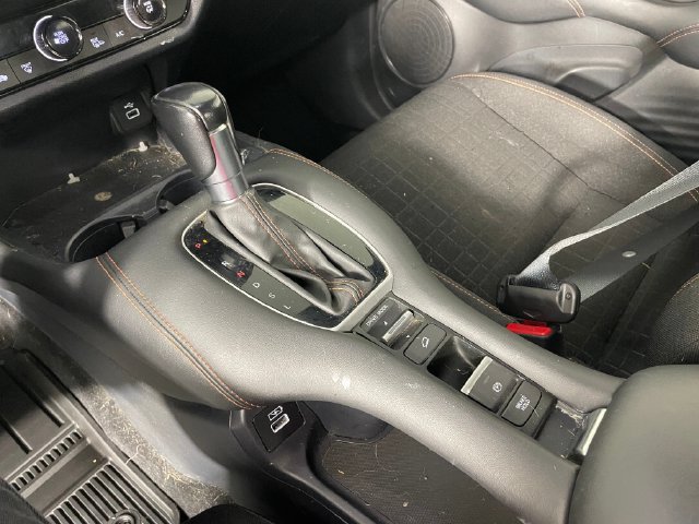 Used 2023 Honda HR-V Sport image 8