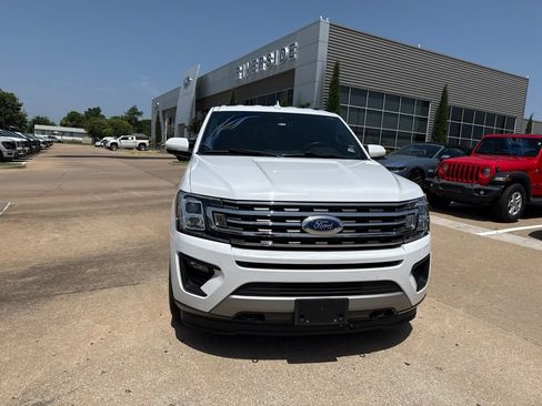 Used 2019 Ford Expedition XLT w/ Equipment Group 202A AWD/4WD image 1