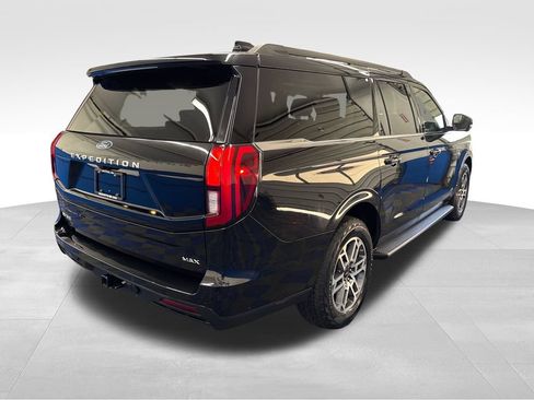 Certified 2025 Ford Expedition Max Active AWD/4WD image 6