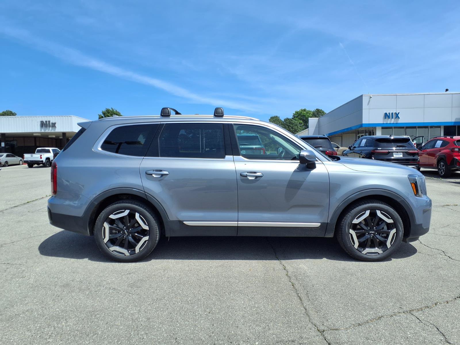 Used 2025 Kia Telluride S AWD/4WD image 22