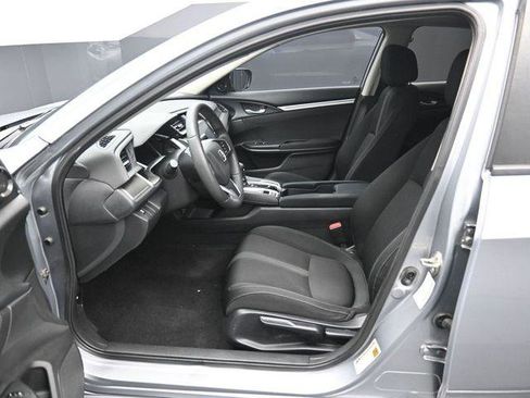 Used 2017 Honda Civic EX-T image 9