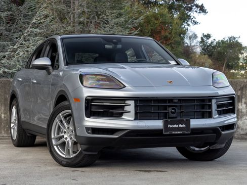 Certified 2026 Porsche Cayenne Coupe AWD/4WD image 6