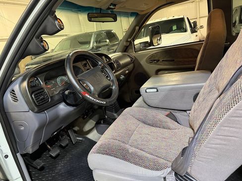 Used 1999 Dodge Ram 3500 Truck 4x4 Quad Cab image 5