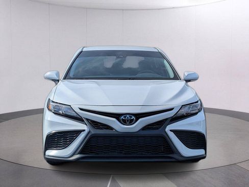 Used 2023 Toyota Camry SE FWD image 10