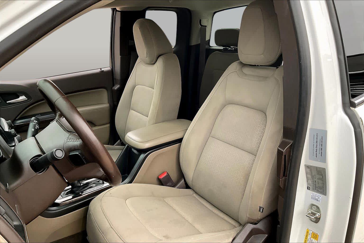 Used 2016 GMC Canyon SLE w/ SLE Convenience Package RWD image 8