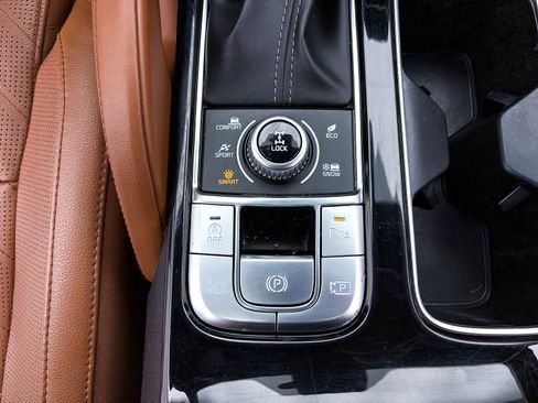 Certified 2024 Kia Telluride SX X-Line AWD/4WD image 31