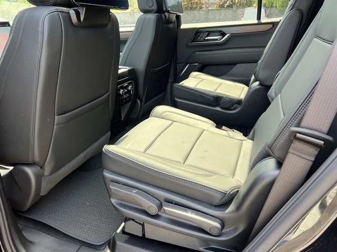 New 2026 GMC Yukon Denali w/ Advanced Technology Package AWD/4WD image 11