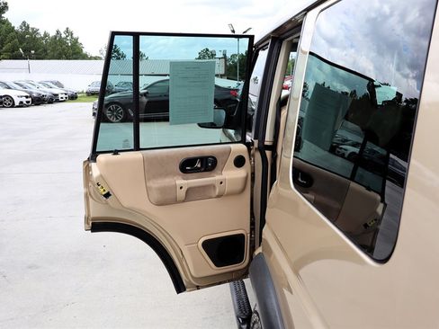 Used 2004 Land Rover Discovery SE AWD/4WD image 52