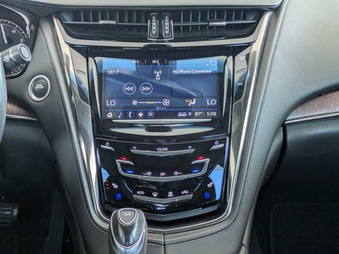 Used 2018 Cadillac CTS Sedan w/ Seating Package RWD image 5