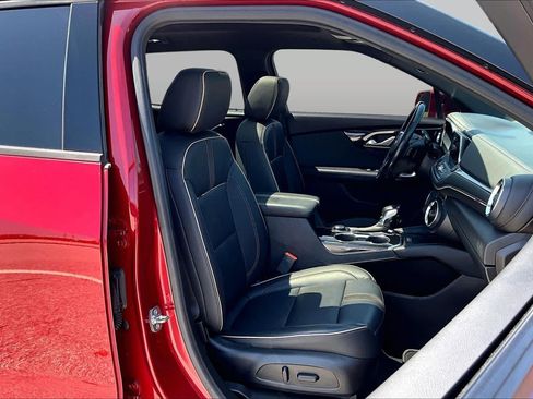 Used 2019 Chevrolet Blazer Premier w/ Sun and Wheels Package FWD image 9