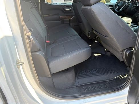 Used 2019 Chevrolet Silverado 1500 LT Trail Boss image 15