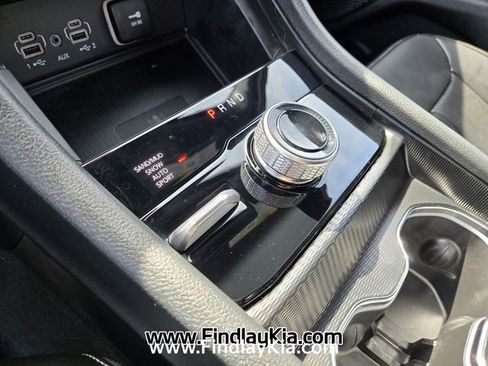 Used 2025 Jeep Grand Cherokee Limited w/ Luxury Tech Group II image 25