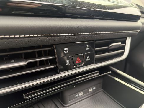 New 2026 Volkswagen Atlas SE AWD/4WD image 31
