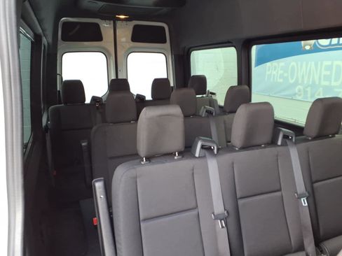 Used 2025 Mercedes-Benz Sprinter 2500 image 19