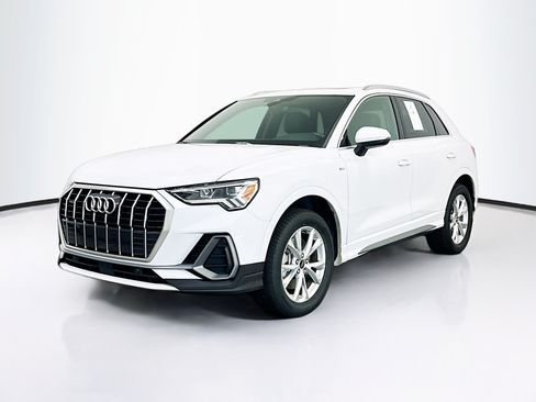 Used 2025 Audi Q3 2.0T Premium AWD/4WD image 3