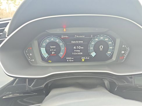 Certified 2025 Audi Q3 2.0T Premium w/ Convenience Package image 17