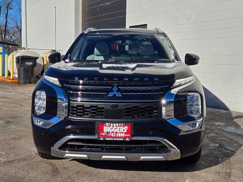 New 2025 Mitsubishi Outlander SEL image 2