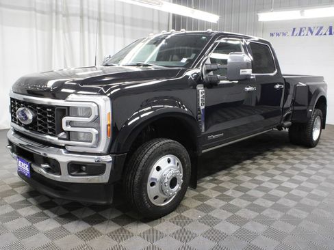 Used 2023 Ford F450 King Ranch w/ Chrome Package AWD/4WD image 9