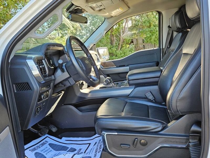 Used 2023 Ford F150 Lariat w/ Trailer Tow Package AWD/4WD image 6