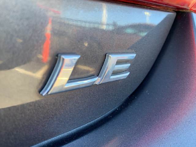 Used 2011 Toyota Camry LE FWD image 31