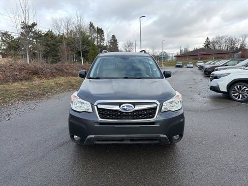 Used 2016 Subaru Forester 2.5i Touring w/ Eyesight & Navigation System image 2