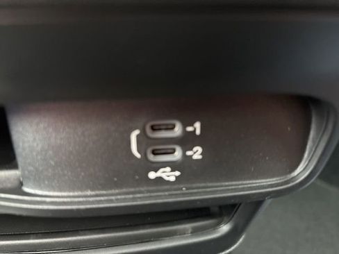 New 2026 Chrysler Pacifica Select image 14