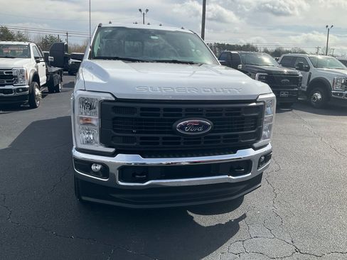 New 2026 Ford F250 XL AWD/4WD image 2