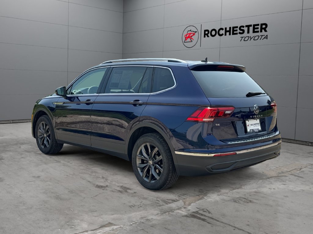 Used 2022 Volkswagen Tiguan SE AWD/4WD image 3