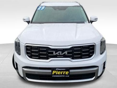 Used 2023 Kia Telluride S image 7