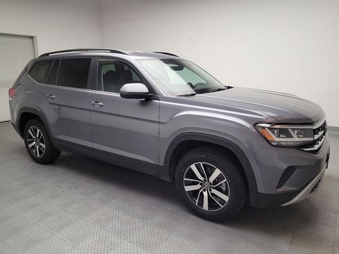 Used 2022 Volkswagen Atlas SE image 11