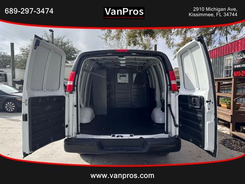 Used 2021 Chevrolet Express 2500 w/ Driver Convenience Package image 13