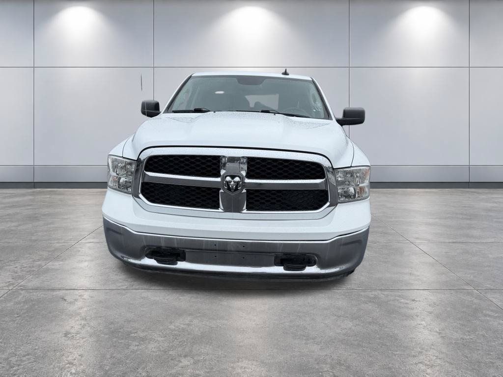 Used 2022 RAM 1500 Classic SLT w/ Electronics Group AWD/4WD image 2