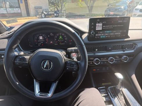 Used 2024 Acura Integra A-Spec image 16