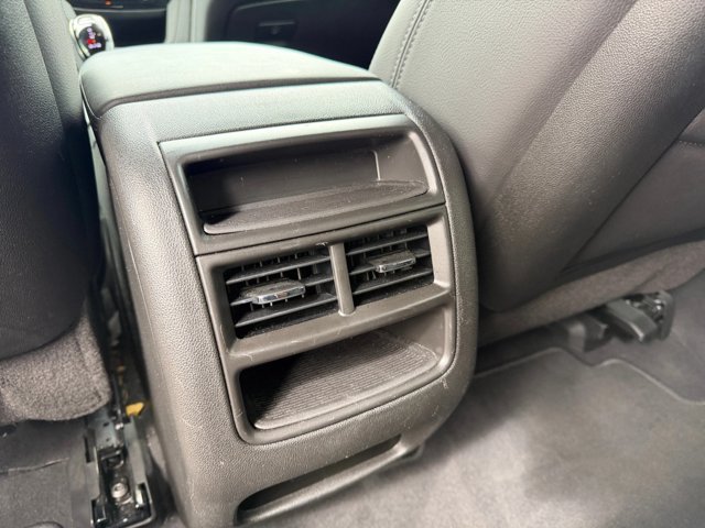 Used 2023 Cadillac XT5 Luxury FWD image 16