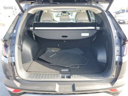 Used 2022 Hyundai Tucson Limited w/ Cargo Package image 9