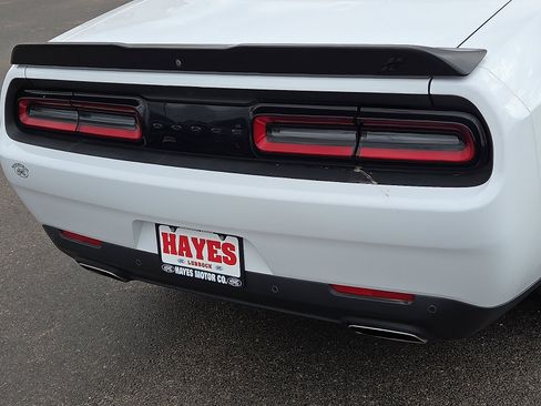 Used 2022 Dodge Challenger GT w/ Blacktop Package image 8