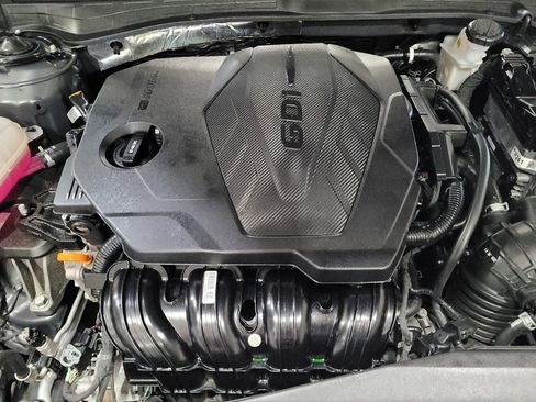 Used 2025 Hyundai Sonata SEL FWD image 30
