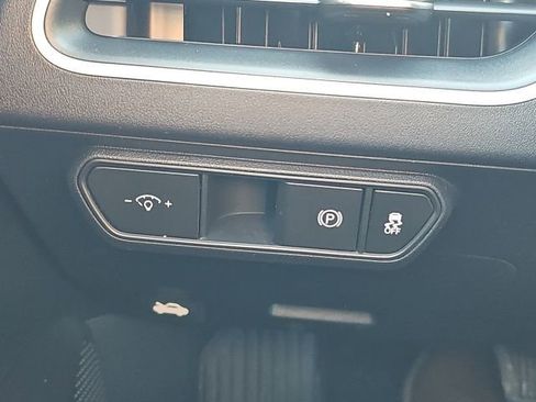 New 2026 Kia K4 LXS image 18