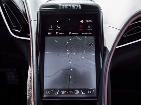 Used 2024 Ferrari Roma Spider RWD image 66