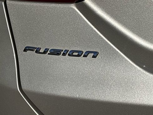 Used 2017 Ford Fusion S FWD image 9
