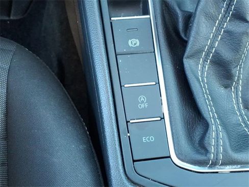 Used 2024 Volkswagen Jetta S image 6