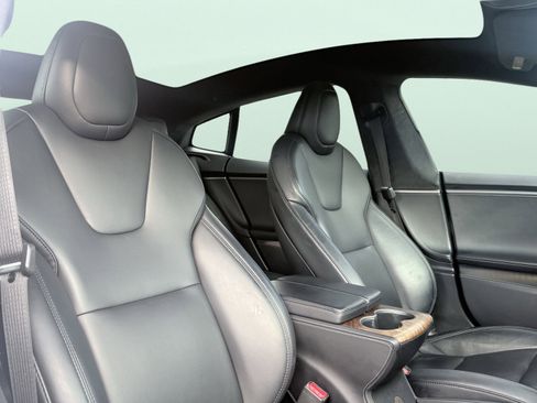 Used 2020 Tesla Model S Long Range image 31