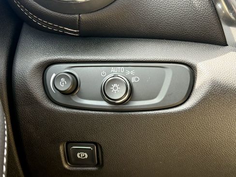 Used 2023 Chevrolet Blazer LT w/ Sound & Technology Package image 30