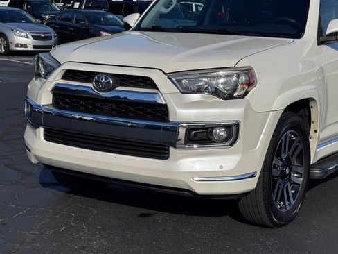 Used 2015 Toyota 4Runner Limited AWD/4WD image 38