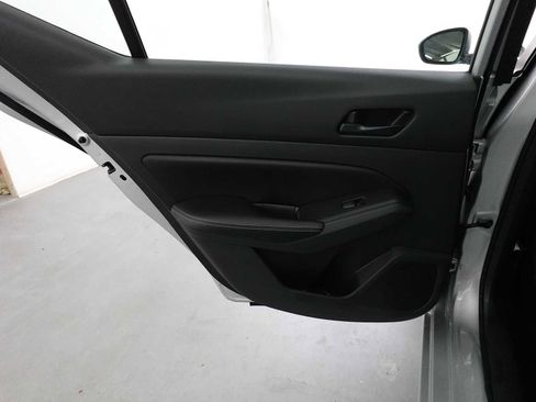 Used 2024 Nissan Altima 2.5 SV image 23