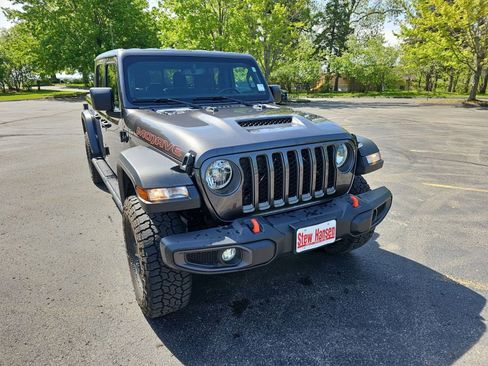 Used 2022 Jeep Gladiator Mojave w/ Cold Weather Group AWD/4WD image 8